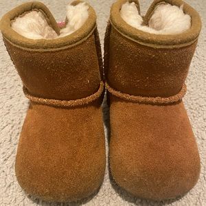 UGG Jessie Bow Bootie baby size 2/3 - pink bow